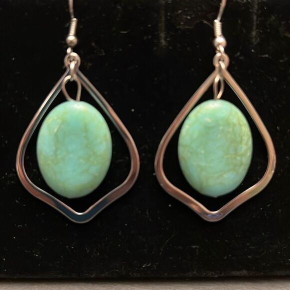 Handcrafted Turquoise Dangle Earrings with Silver-Tone Frame - Picture 1 of 3